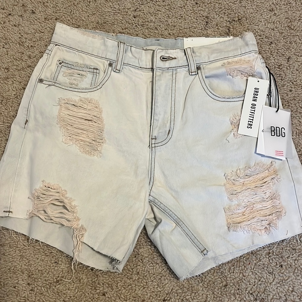 BDG dropped waist destroy short